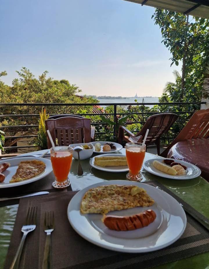 Lake Edge Resort Anuradhapura Exterior foto